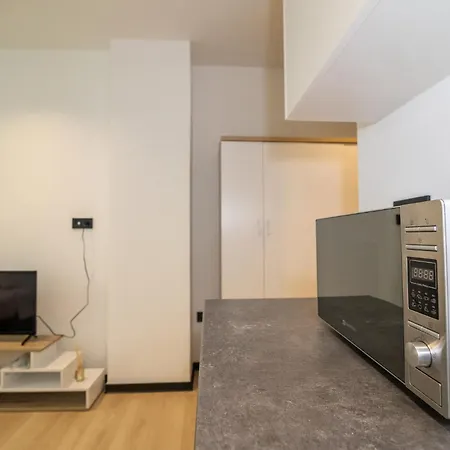 Facadoro Apartments-2